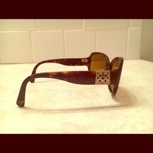 Rare designer Coach Tortoise Sun Glasses